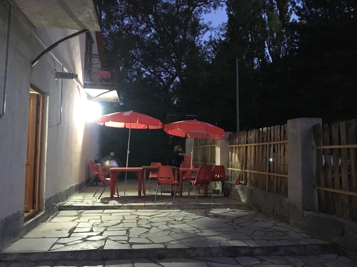 Nectar Hotel Dilijan Exteriör bild